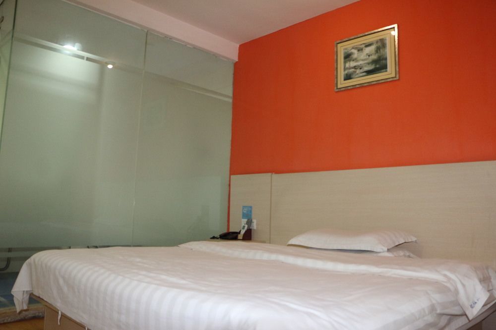Yixin Business Hotel Guangzhou Exteriör bild